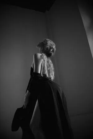 Elizaveta Bond OnlyFans Leaked Free Thumbnail Picture - #FgyA98RzR0