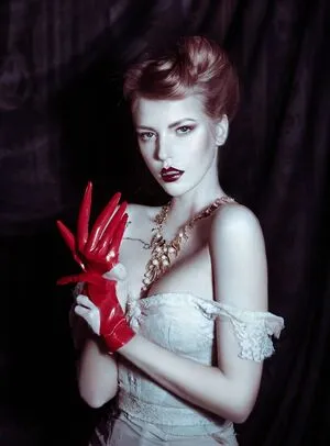 Elizaveta Bond OnlyFans Leaked Free Thumbnail Picture - #hfASt74s10