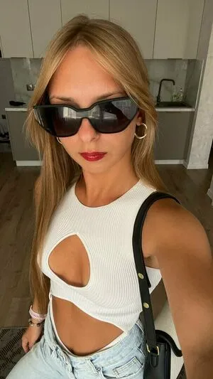 Elizavettka OnlyFans Leaked Free Thumbnail Picture - #mjfbbP4KMP