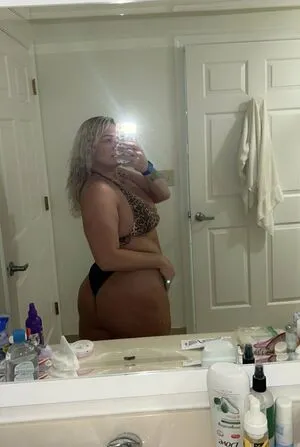 Elizitalian OnlyFans Leaked Free Thumbnail Picture - #GW21yKdAye