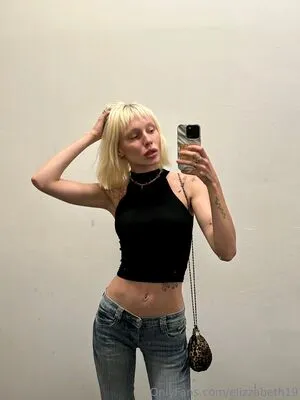 Elizzabeth19 OnlyFans Leaked Free Thumbnail Picture - #HhaIHnHS88