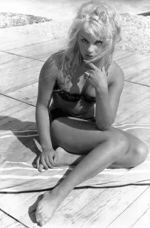Elke Sommer OnlyFans Leaked Free Thumbnail Picture - #DpLquZxTwW
