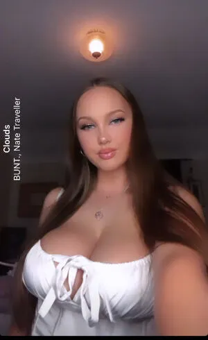Ella B OnlyFans Leaked Free Thumbnail Picture - #7RVLqdSps0