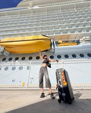 Ella Balinska OnlyFans Leaked Free Thumbnail Picture - #C2NNooiPXR