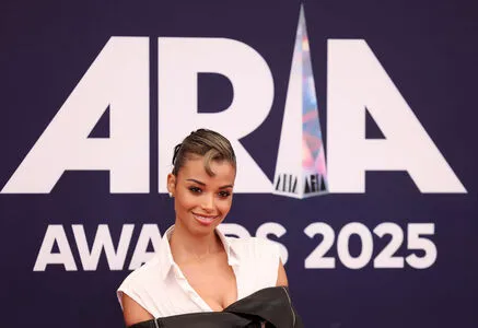 Ella Balinska OnlyFans Leaked Free Thumbnail Picture - #calFhCtn2G