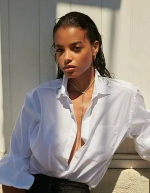 Ella Balinska OnlyFans Leaked Free Thumbnail Picture - #dfCQLnk01q