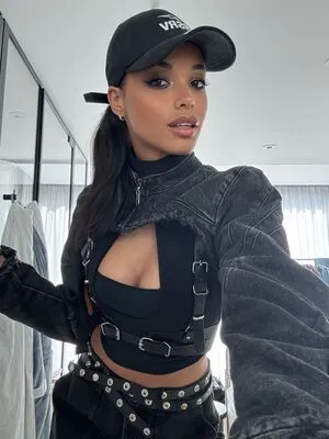 Ella Balinska OnlyFans Leaked Free Thumbnail Picture - #oHFzgmb5Dn