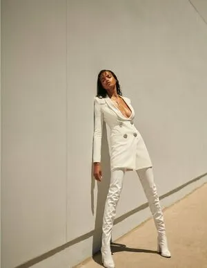 Ella Balinska OnlyFans Leaked Free Thumbnail Picture - #zZtdILVg2Y