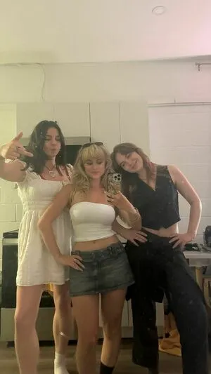 Ella Ballentine OnlyFans Leaked Free Thumbnail Picture - #IInceJMtmM