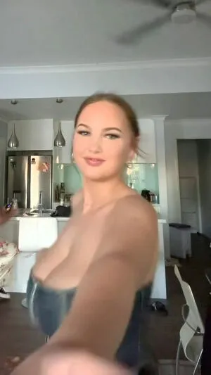 Ella Burnsss OnlyFans Leaked Free Thumbnail Picture - #aUIToKc2Aq