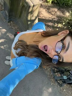 Ella Cervetto OnlyFans Leaked Free Thumbnail Picture - #FXiFXIDYBS