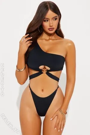 Ella Cervetto OnlyFans Leaked Free Thumbnail Picture - #IdVKJ550TT