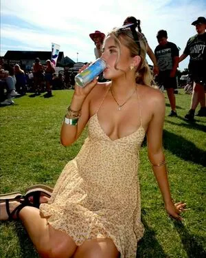 Ella Deasy OnlyFans Leaked Free Thumbnail Picture - #wummVmDJEC