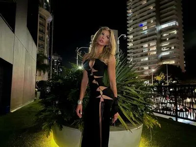 Ella Delnore OnlyFans Leaked Free Thumbnail Picture - #APen0RBXQt