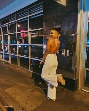 Ella Ding OnlyFans Leaked Free Thumbnail Picture - #Ff91s5WPg8