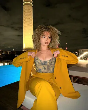 Ella Eyre OnlyFans Leaked Free Thumbnail Picture - #4dRGVD6XKt