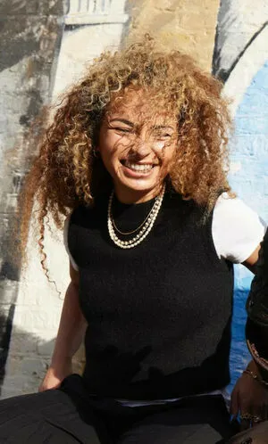 Ella Eyre OnlyFans Leaked Free Thumbnail Picture - #KzPO9ucKit