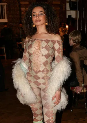 Ella Eyre OnlyFans Leaked Free Thumbnail Picture - #TLlPFxhdHD