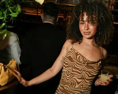 Ella Eyre OnlyFans Leaked Free Thumbnail Picture - #ar2h2RT7Km