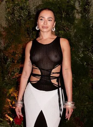 Ella Eyre OnlyFans Leaked Free Thumbnail Picture - #jzMUcSLxFY