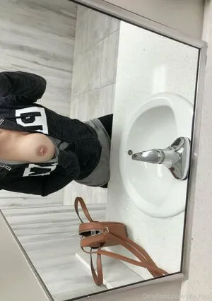 Ella Foxx OnlyFans Leaked Free Thumbnail Picture - #5ZAvdLqUEp