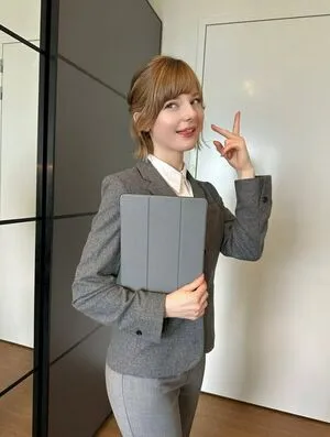 Ella Freya OnlyFans Leaked Free Thumbnail Picture - #U9270vxvBk