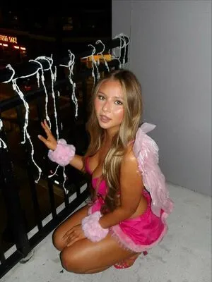 Ella Friedland OnlyFans Leaked Free Thumbnail Picture - #18q4DGUV45