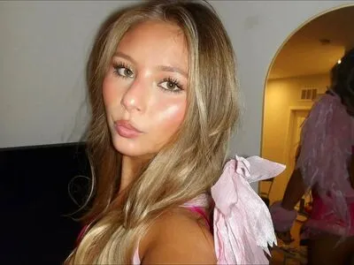 Ella Friedland OnlyFans Leaked Free Thumbnail Picture - #tXK9u6aW09