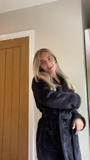 Ella Gore OnlyFans Leaked Free Thumbnail Picture - #BoIS2IapcC
