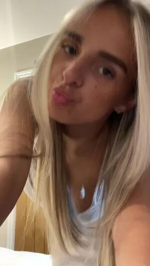 Ella Gore OnlyFans Leaked Free Thumbnail Picture - #VDAZmURtic
