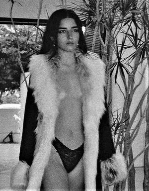 Ella Grossman OnlyFans Leaked Free Thumbnail Picture - #k928HLgpor