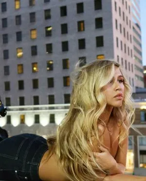 Ella Horan OnlyFans Leaked Free Thumbnail Picture - #0pkHJ30xy0
