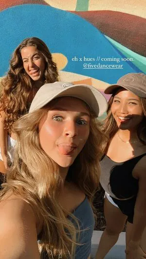 Ella Horan OnlyFans Leaked Free Thumbnail Picture - #E8mCZcy1q8