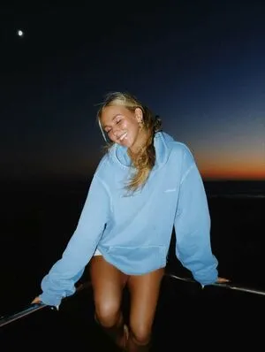 Ella Horan OnlyFans Leaked Free Thumbnail Picture - #VHeKIAeSPH
