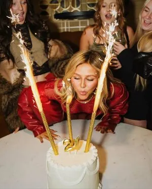 Ella Horan OnlyFans Leaked Free Thumbnail Picture - #jK97uj6n8T