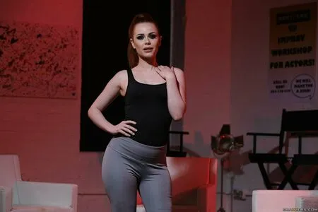 Ella Hughes OnlyFans Leaked Free Thumbnail Picture - #lWG5zD1WJM