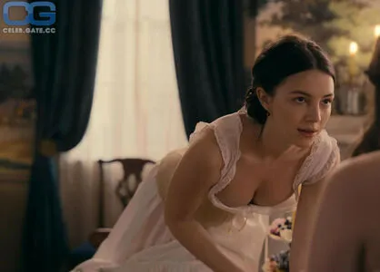 Ella Hunt OnlyFans Leaked Free Thumbnail Picture - #3340Q8mhwv