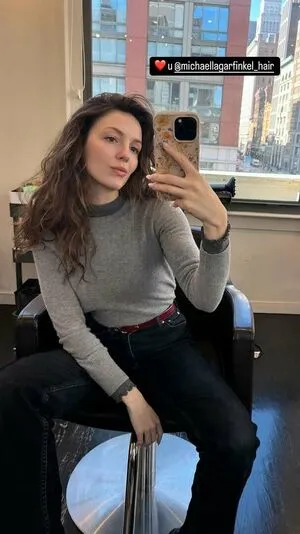 Ella Hunt OnlyFans Leaked Free Thumbnail Picture - #HeuJjeSARb