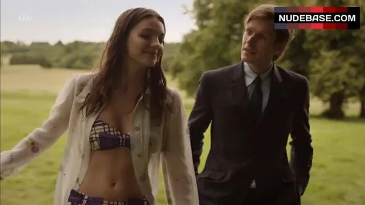 Ella Hunt OnlyFans Leaked Free Thumbnail Picture - #dbNEr7Ody2