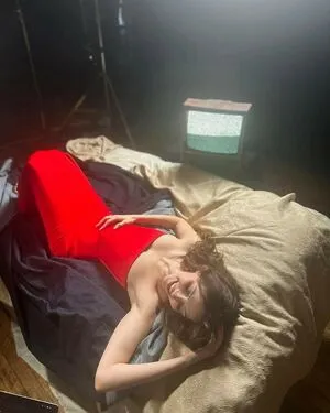 Ella Hunt OnlyFans Leaked Free Thumbnail Picture - #nxMSxjL9pi