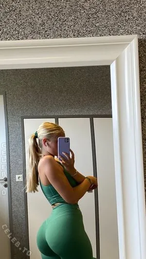 Ella Kania OnlyFans Leaked Free Thumbnail Picture - #GDAsxsGVoo