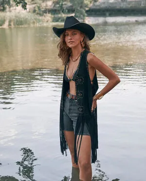 Ella Kernkamp OnlyFans Leaked Free Thumbnail Picture - #dwnkMgeKzU