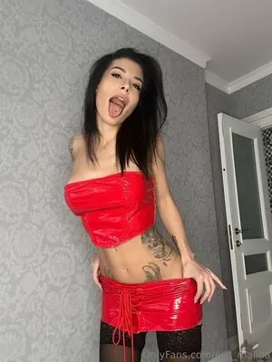 Ella Malina OnlyFans Leaked Free Thumbnail Picture - #0MnLqWO5C1
