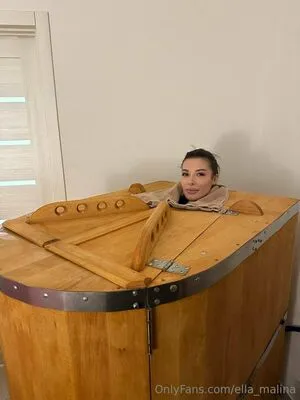Ella Malina OnlyFans Leaked Free Thumbnail Picture - #2Im8tmvRL6