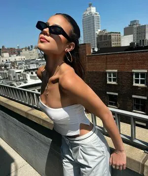 Ella Mendelsohn OnlyFans Leaked Free Thumbnail Picture - #1SfoCI54yb