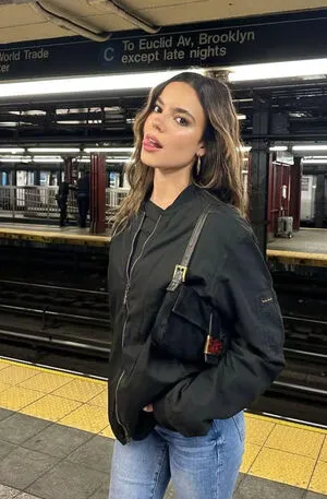 Ella Mendelsohn OnlyFans Leaked Free Thumbnail Picture - #4W9h7HP8TN