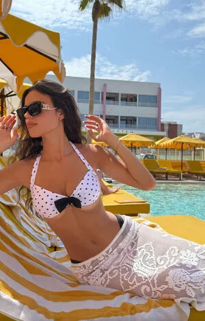 Ella Mendelsohn OnlyFans Leaked Free Thumbnail Picture - #AE290aNEUs