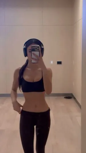 Ella Mendelsohn OnlyFans Leaked Free Thumbnail Picture - #B3AQqVJr80