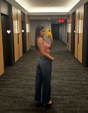 Ella Mendelsohn OnlyFans Leaked Free Thumbnail Picture - #DeIFG1GnN0