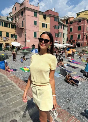 Ella Mendelsohn OnlyFans Leaked Free Thumbnail Picture - #N60bjjvJs1